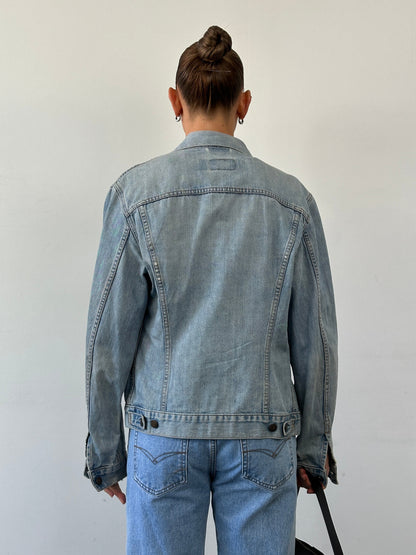 Levi’s Faded Denim Jacket - M