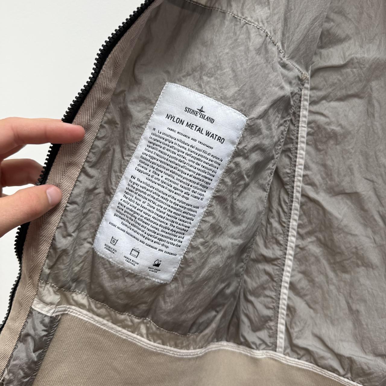 Stone Island Nylon Metal Watro Jacket (M) | Medim, Silver