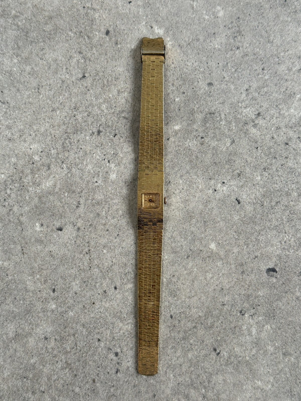 Vintage 1970s Swiss Mechanical Bracelet Watch