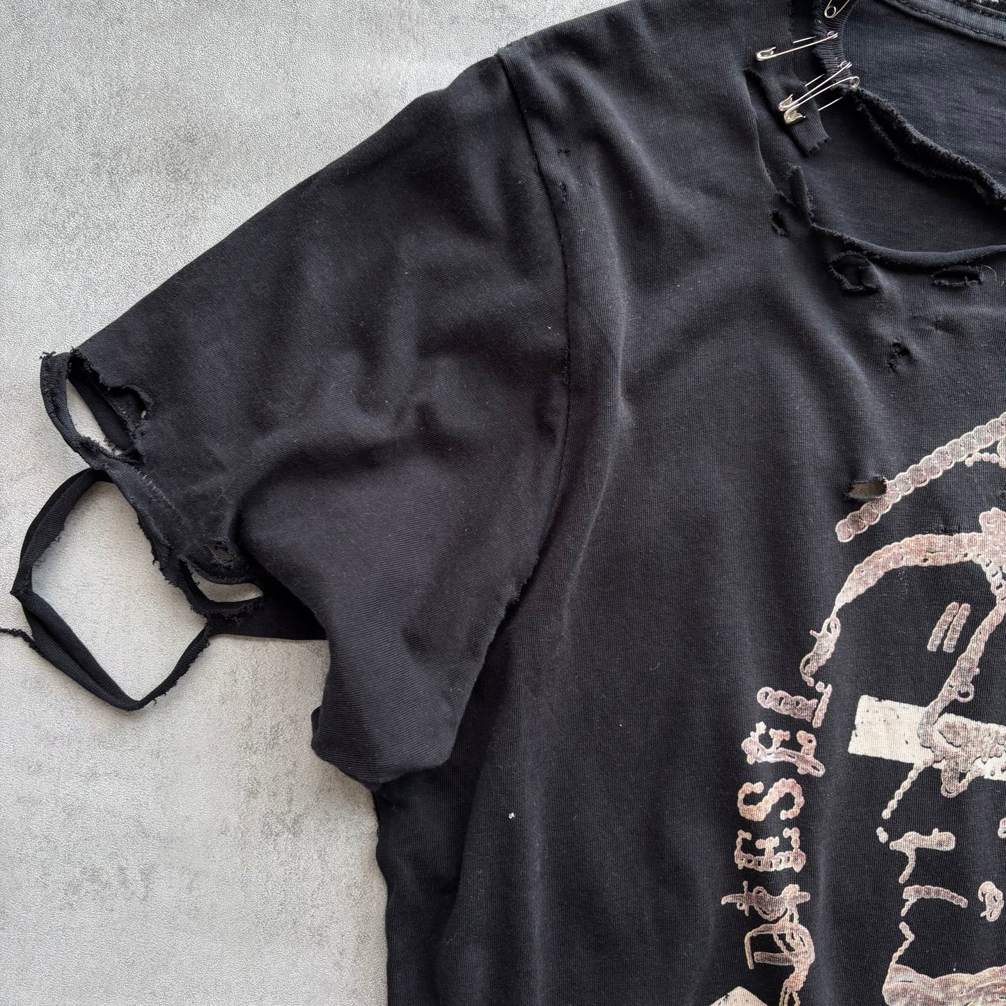 DIESEL DISTRESSED T-SHIRT | O/S, Red