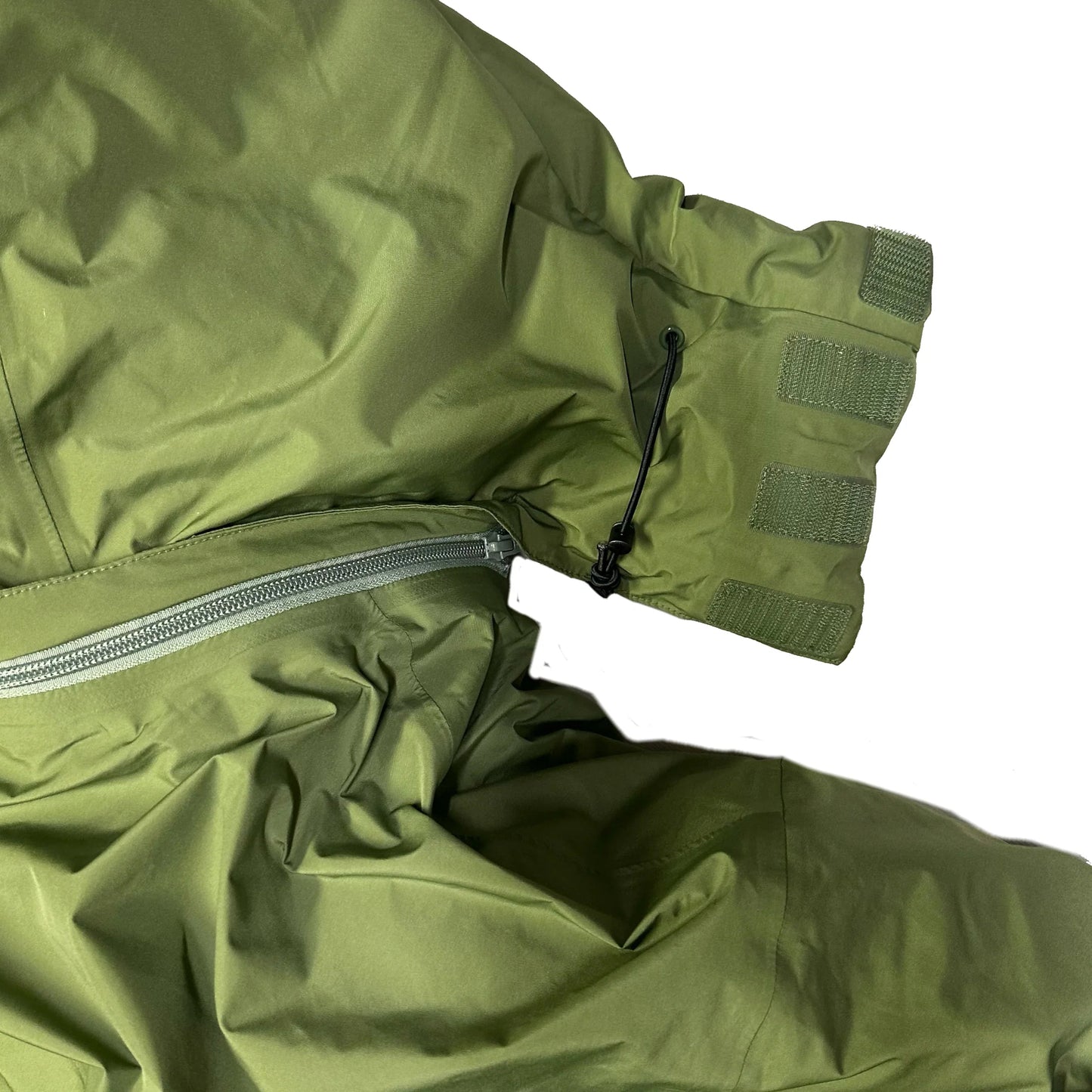Supreme Gore-Tex Down Puffer Jacket In Olive Green (L) | Large, Green