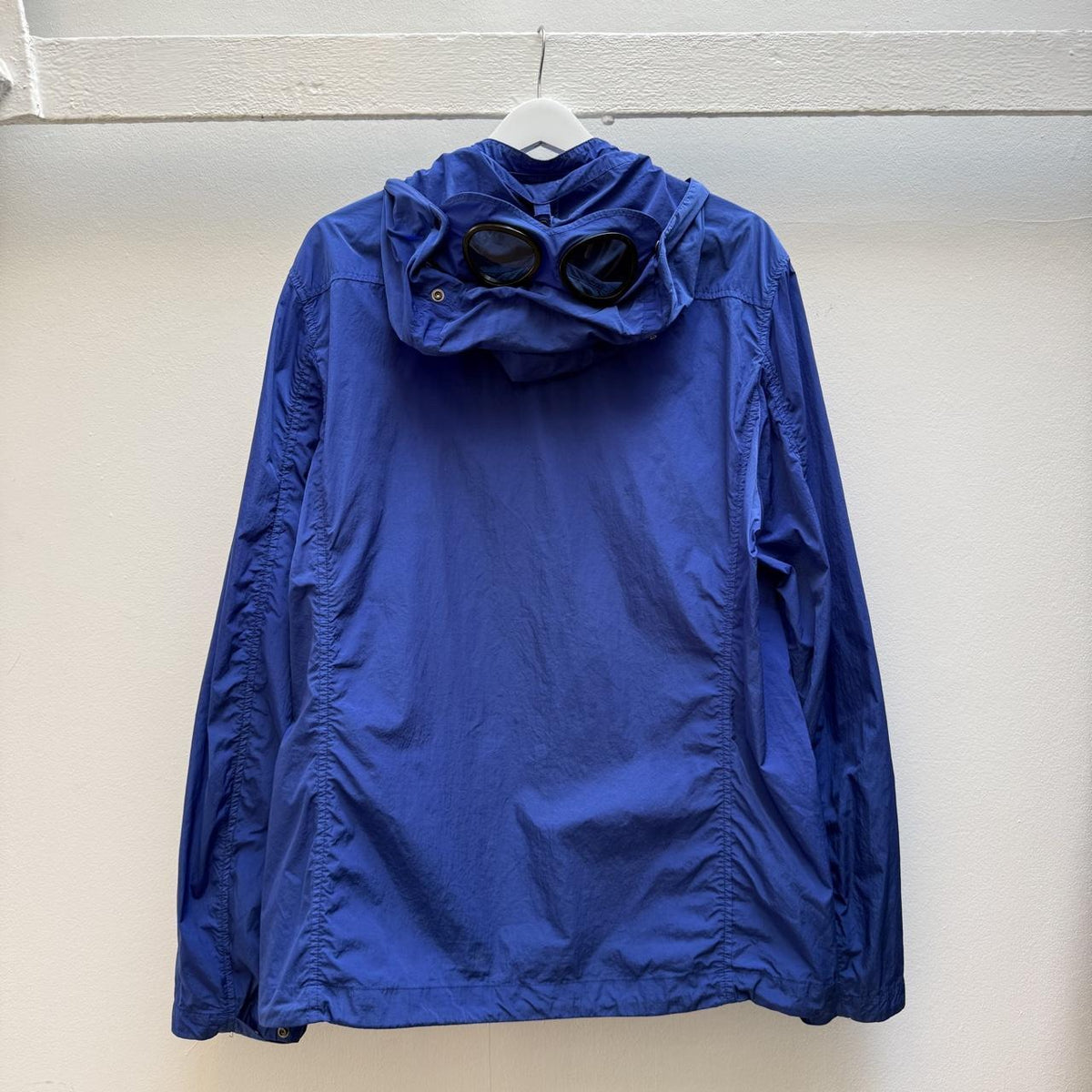C.P. Company Chrome Goggle Jacket – Royal Blue (XXL) | XXL, Blue