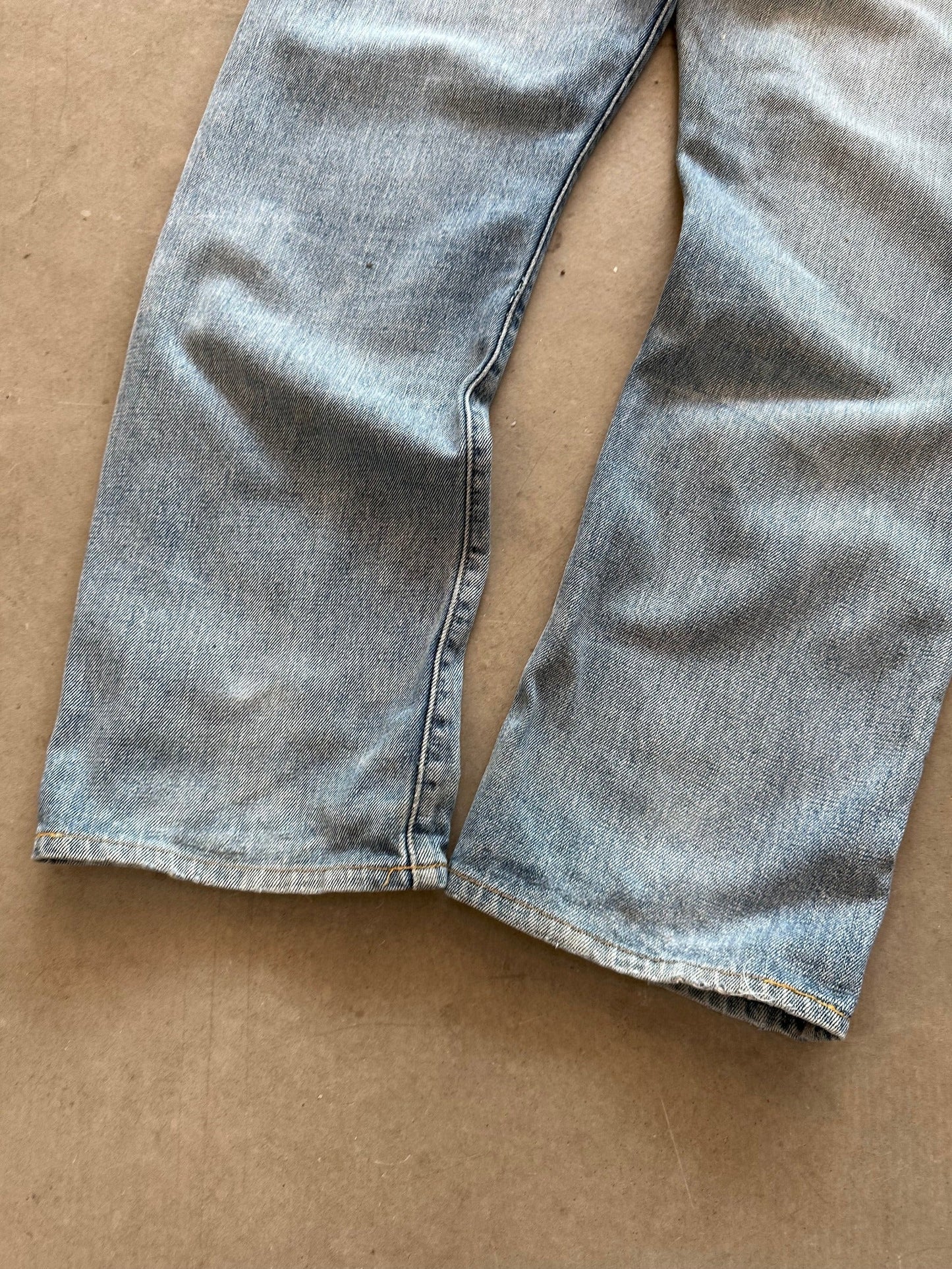 1990's Levi's 501 Repaired ‘Big E’ Selvedge Jeans - 34 x 30 | W34, Red