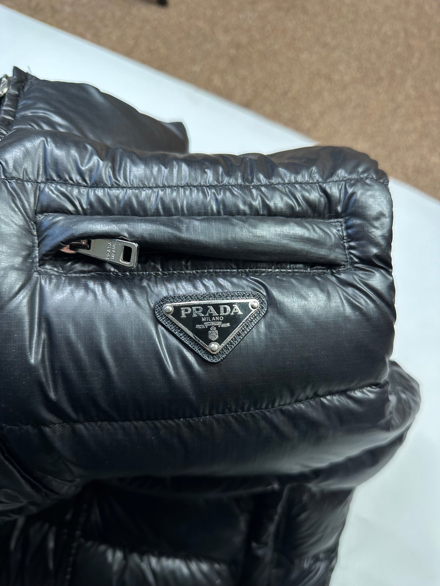 Prada Milano 2016 Nylon Ripstop Goose Down Puffer Gilet - IT48 (M)