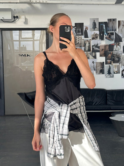 Vintage 2000s Lace Cami Top - M