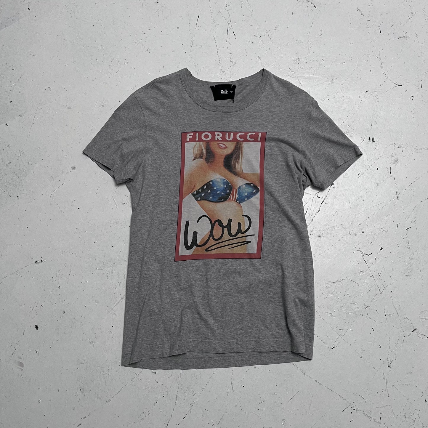 vintage d&g fiorucci graphic tee | Gray, Gray
