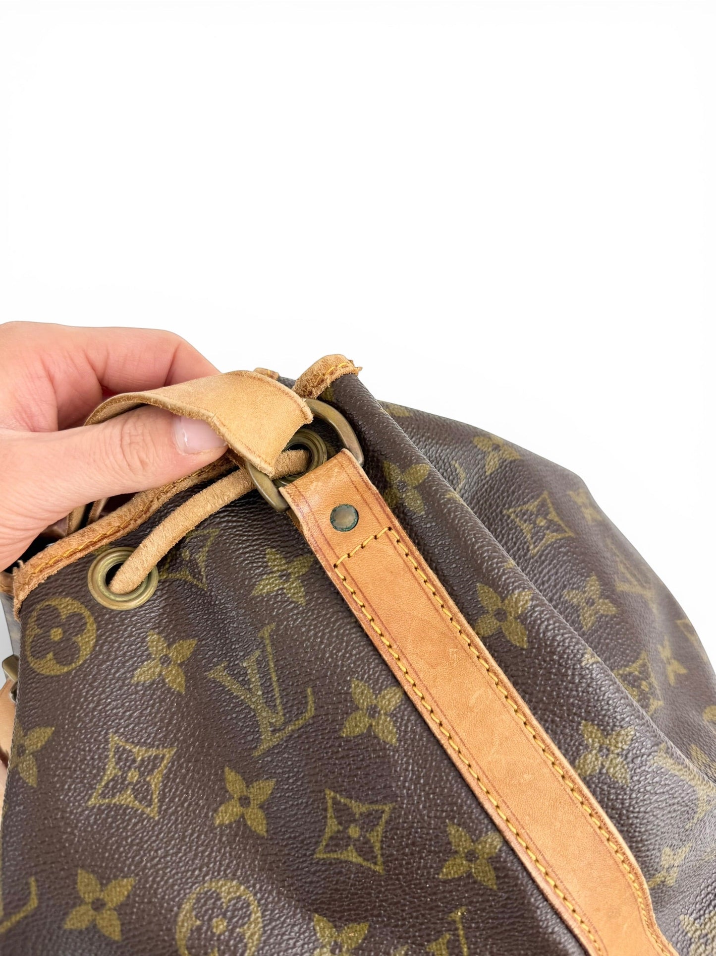 https://cdn.shopify.com/s/files/1/0812/5268/0004/files/0E6A2677-4E9F-4206-BEF6-7A20DB8BB4B2.jpg?v=1774349403