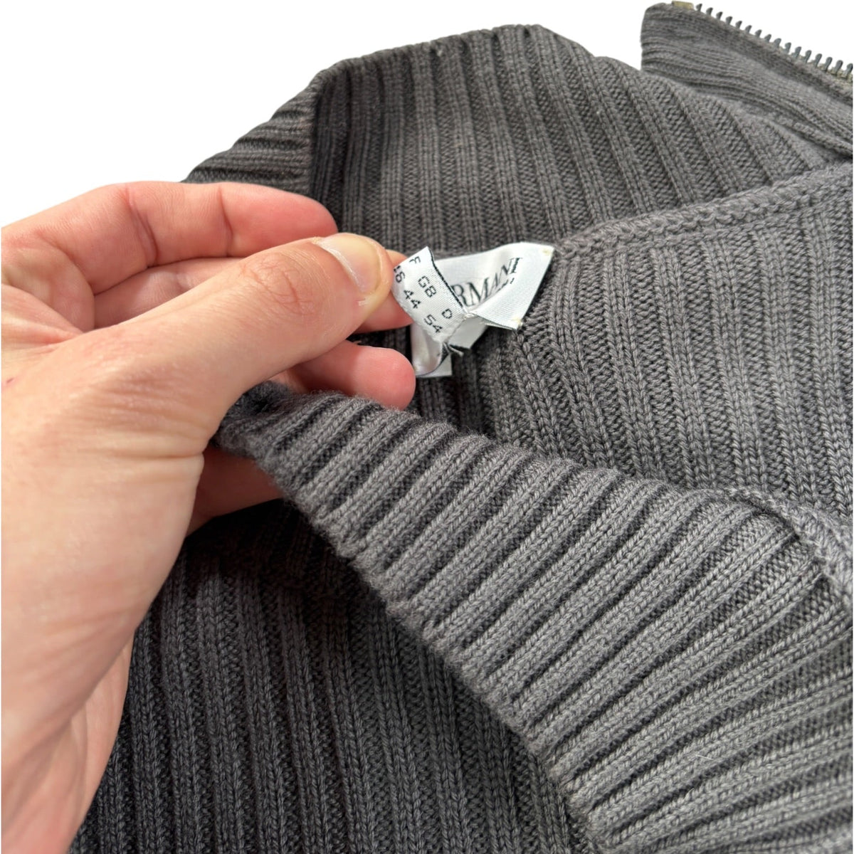 Armani Collezioni 00’s Merino Wool Shoulder Zip Jumper L | Large, Grey