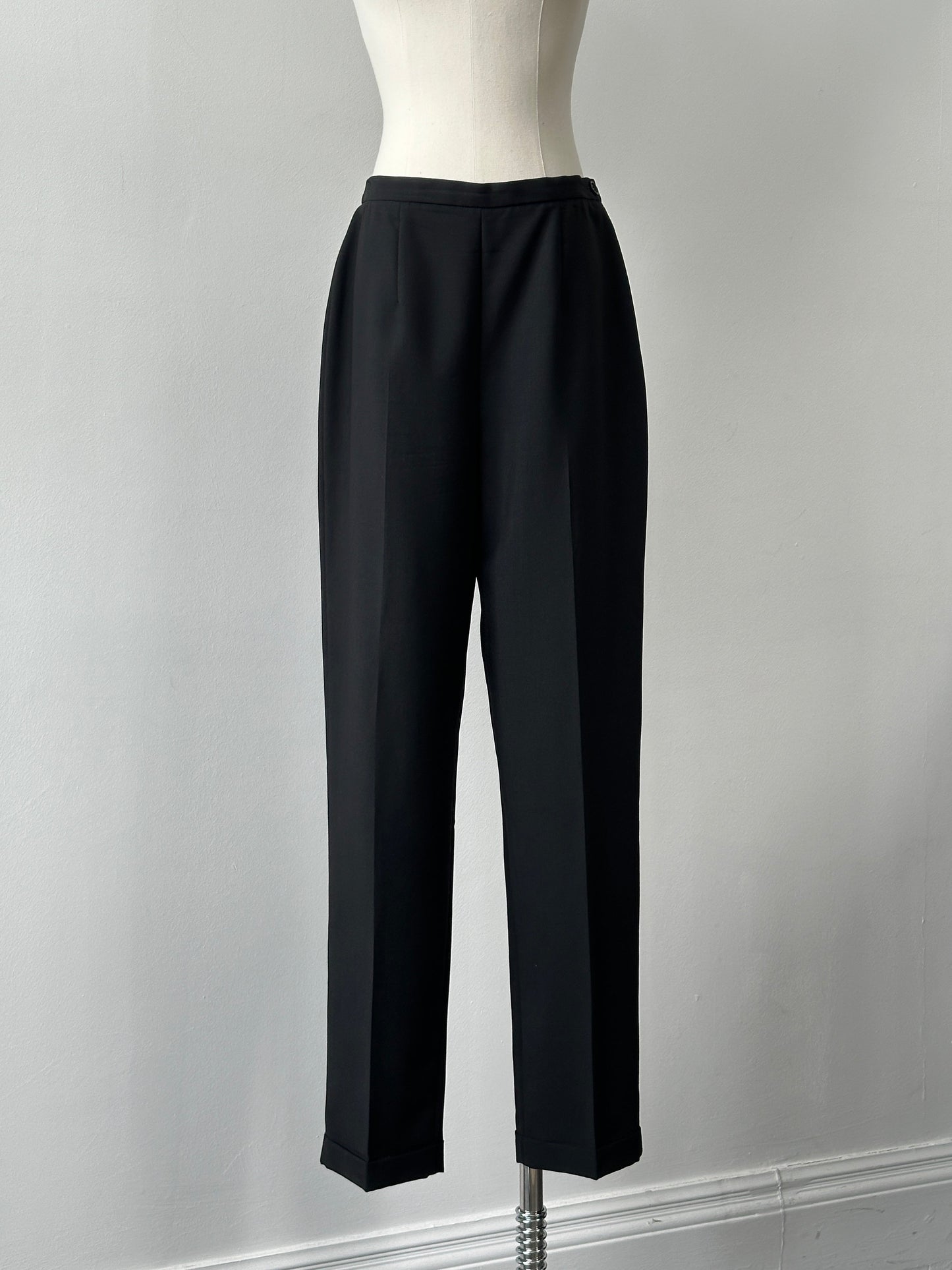 Max Mara 1990s Lightweight Tapered Tailored Trousers - W28