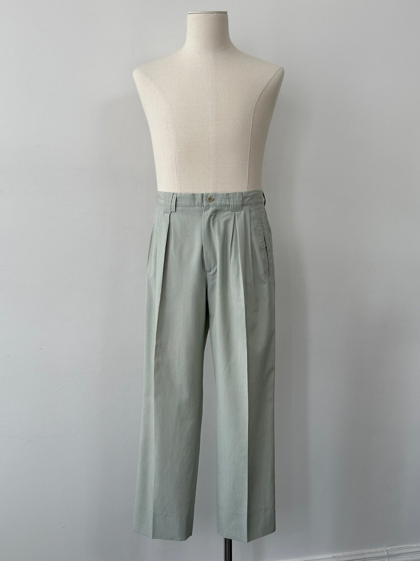 Italian Vintage 1990s High Waisted Pleated Trousers - W30