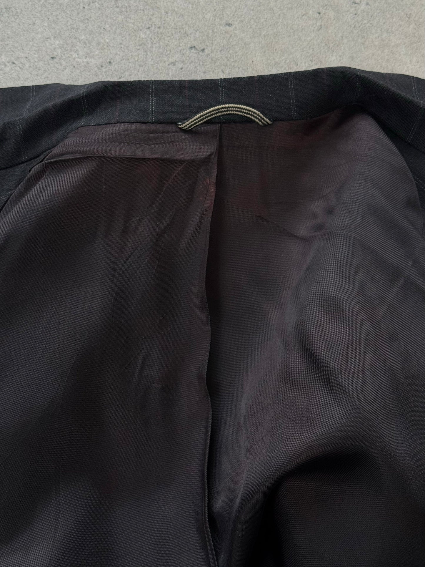 Christian Dior Monsieur 1980s double-breasted wool blazer in size 44L/XL, tailored fit with classic lapels and vintage style.
