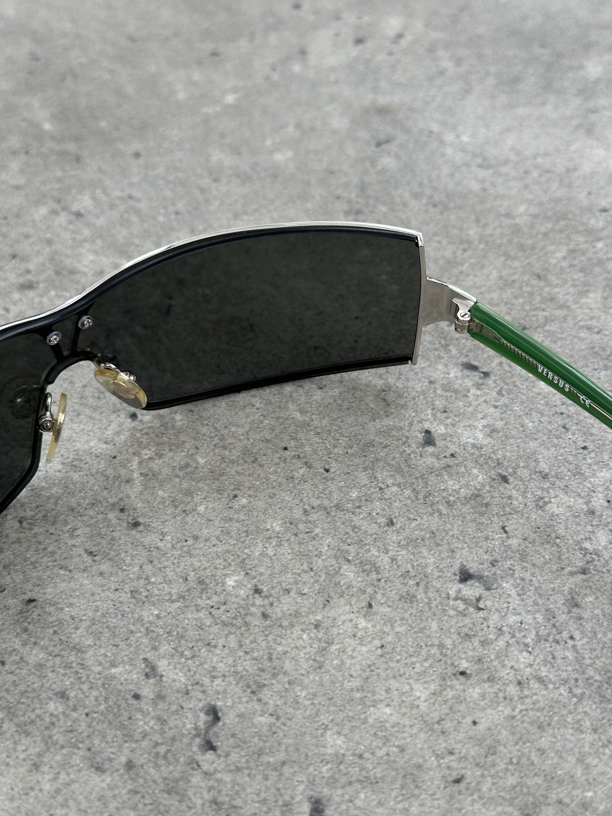 Versave Versus 2000s Semi Rimless Logo Sunglasses
