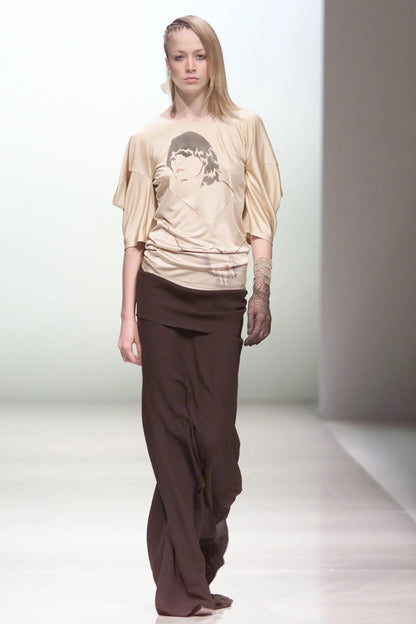 https://cdn.shopify.com/s/files/1/0608/1367/2525/files/11-chloe-ready-to-wear-fall-2001-raquel-zimmermann.jpg?v=1771447824