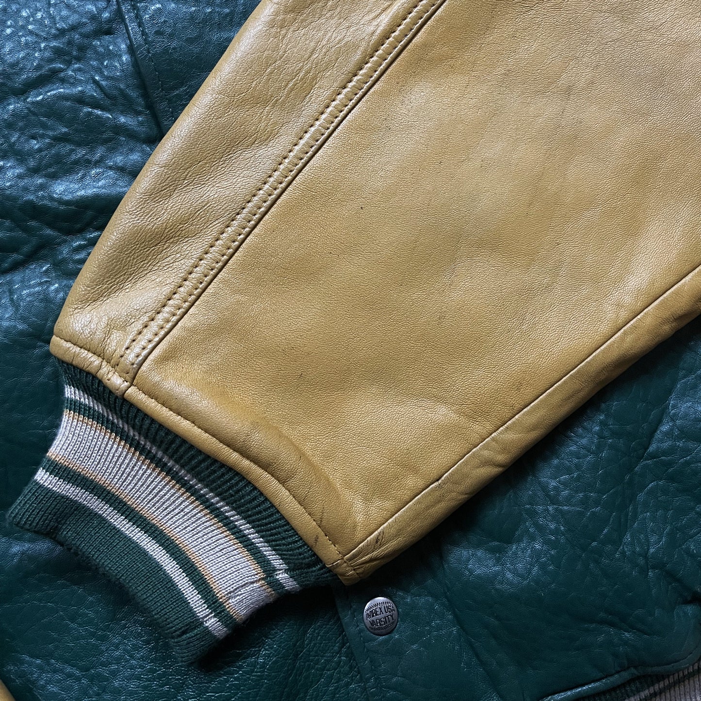 Avirex 'Alaskan Wild Bears' Leather Varsity Jacket - M