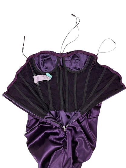 Dolce & Gabbana F/W 2009 corseted gown