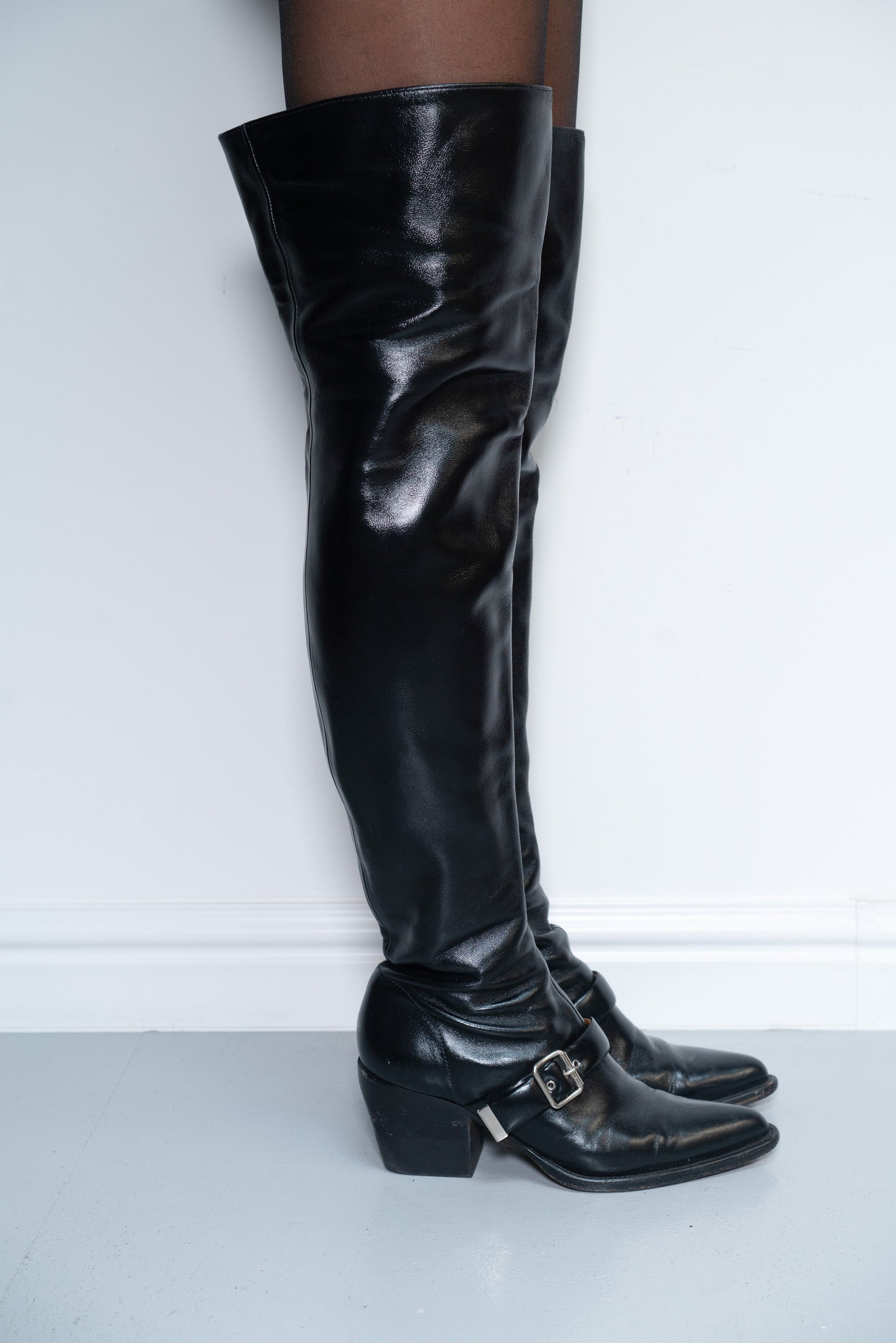 CHLOE THIGH HIGH BOOTS (EU 41) | DEFAULT TITLE, Black