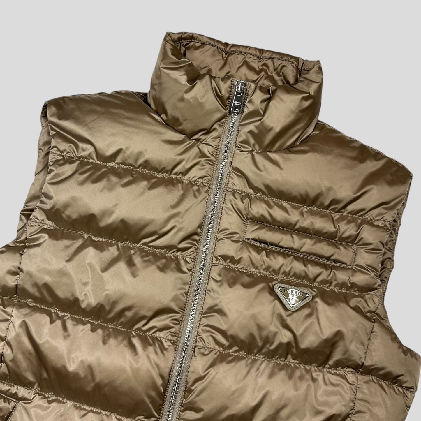 Prada Milano 2017 Satin Champagne Nylon Down Logo Gilet - IT40 (UK8) | Default Title, White