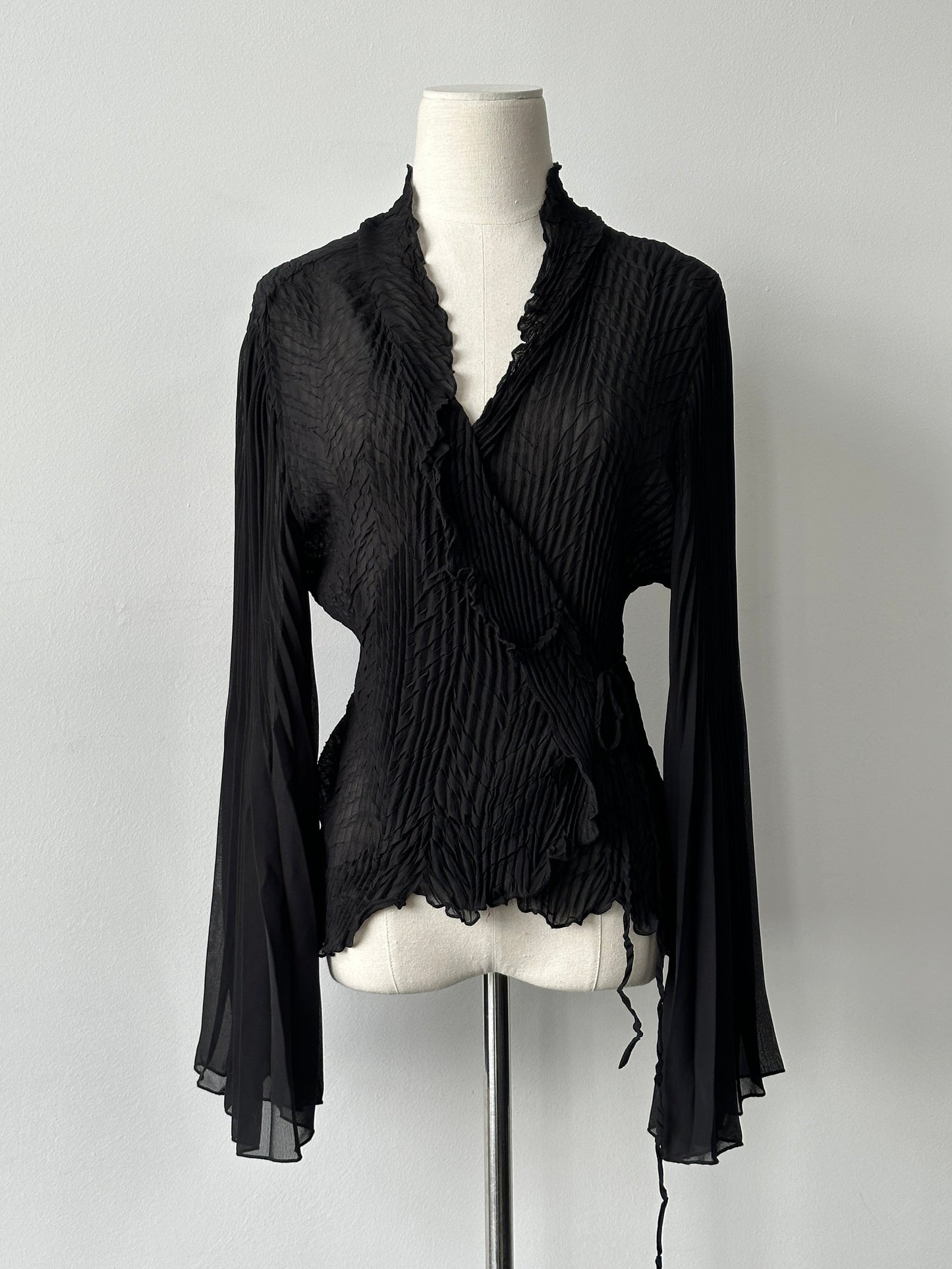 Vintage 2000s Tie Front Sheer Pleated Cardigan - M-L
