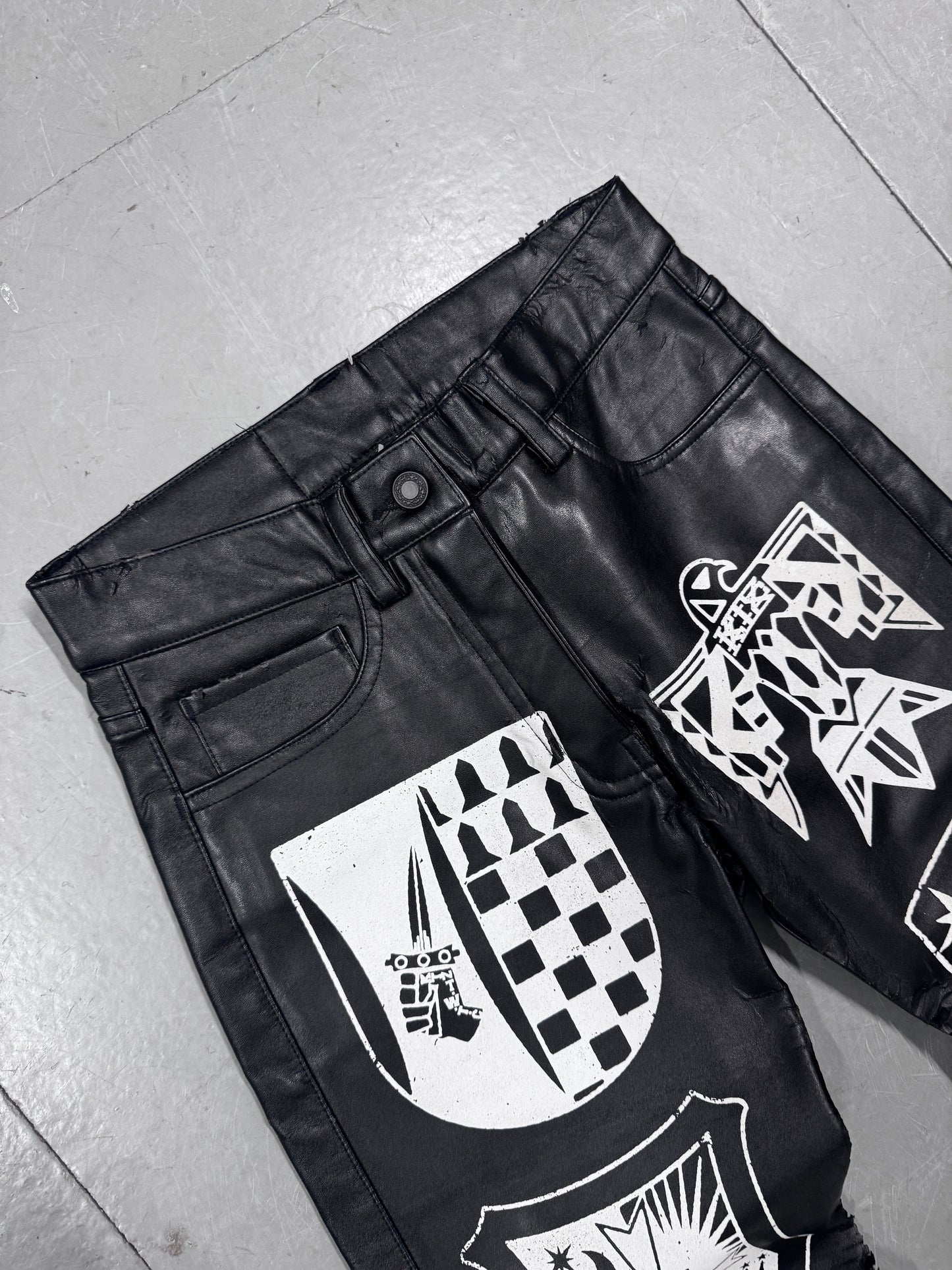 https://cdn.shopify.com/s/files/1/0909/3598/4473/files/130A308C-38D1-4089-B2C7-9C3B9B4090DB.jpg?v=1767368974