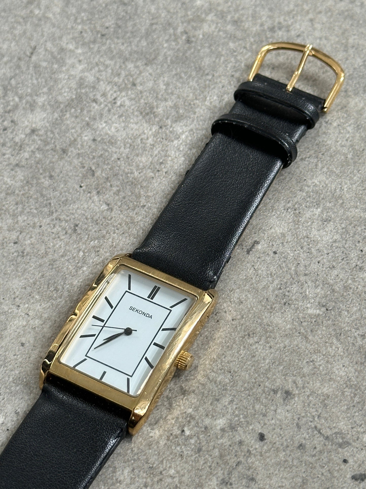 Sekonda 2000s Gold Tone Rectangular Quartz Leather Watch