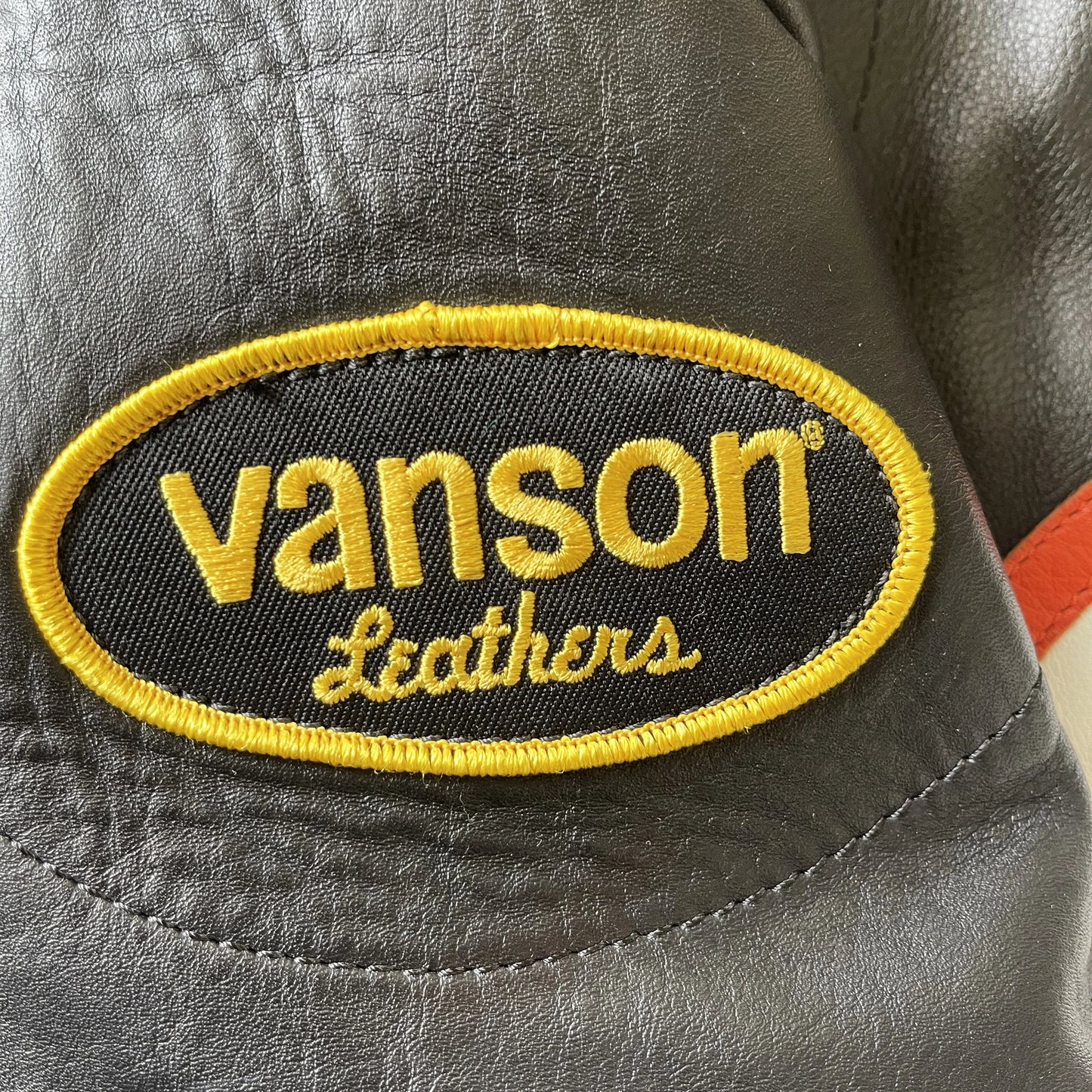 Vanson Leathers Bartel Motorcycle Racing Jacket - M