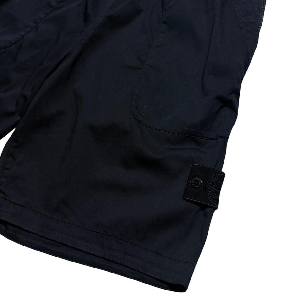 Stone Island Ghost Shorts | W32, Black