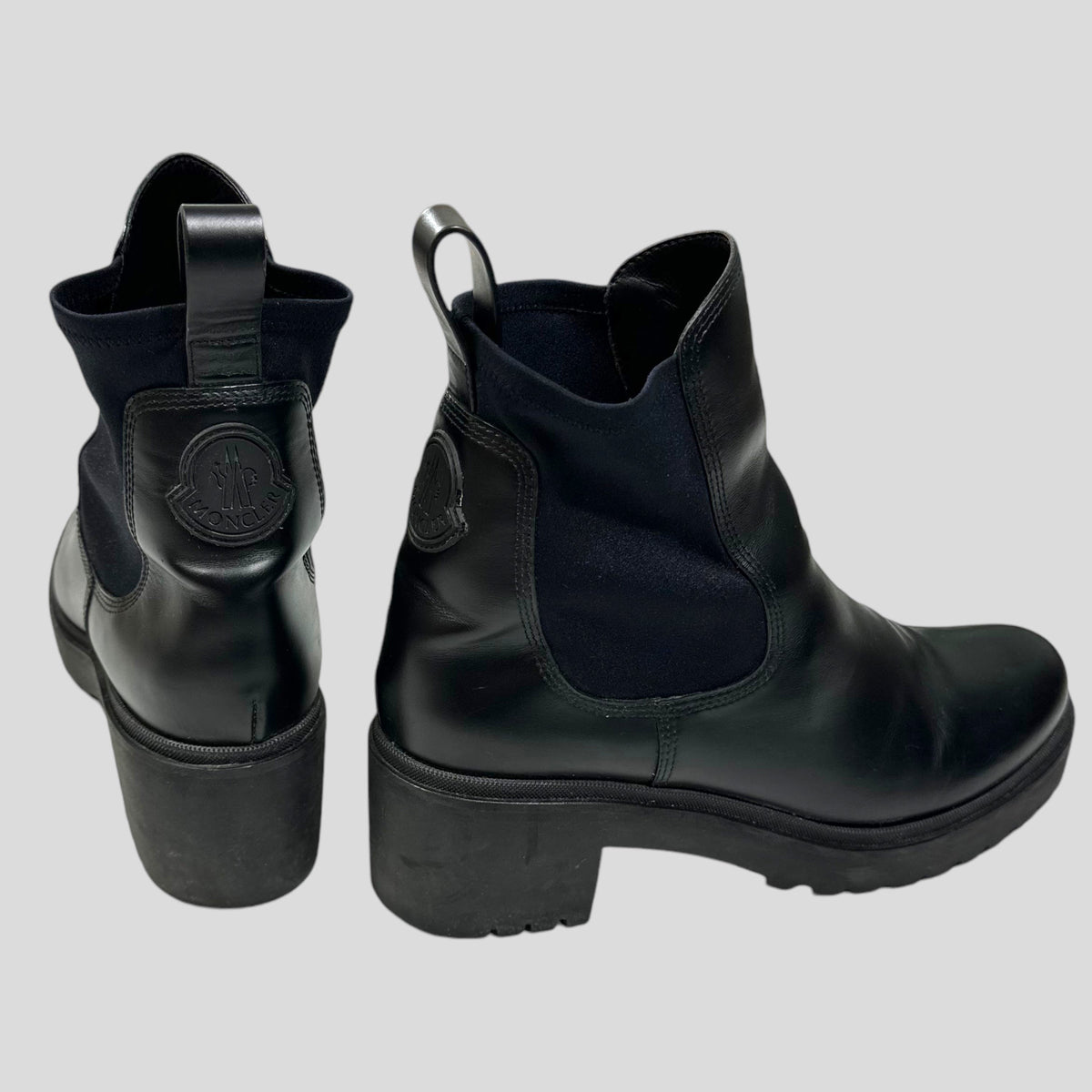 Moncler Vera Leather Chelsea Ankle Boot - UK8 | Black