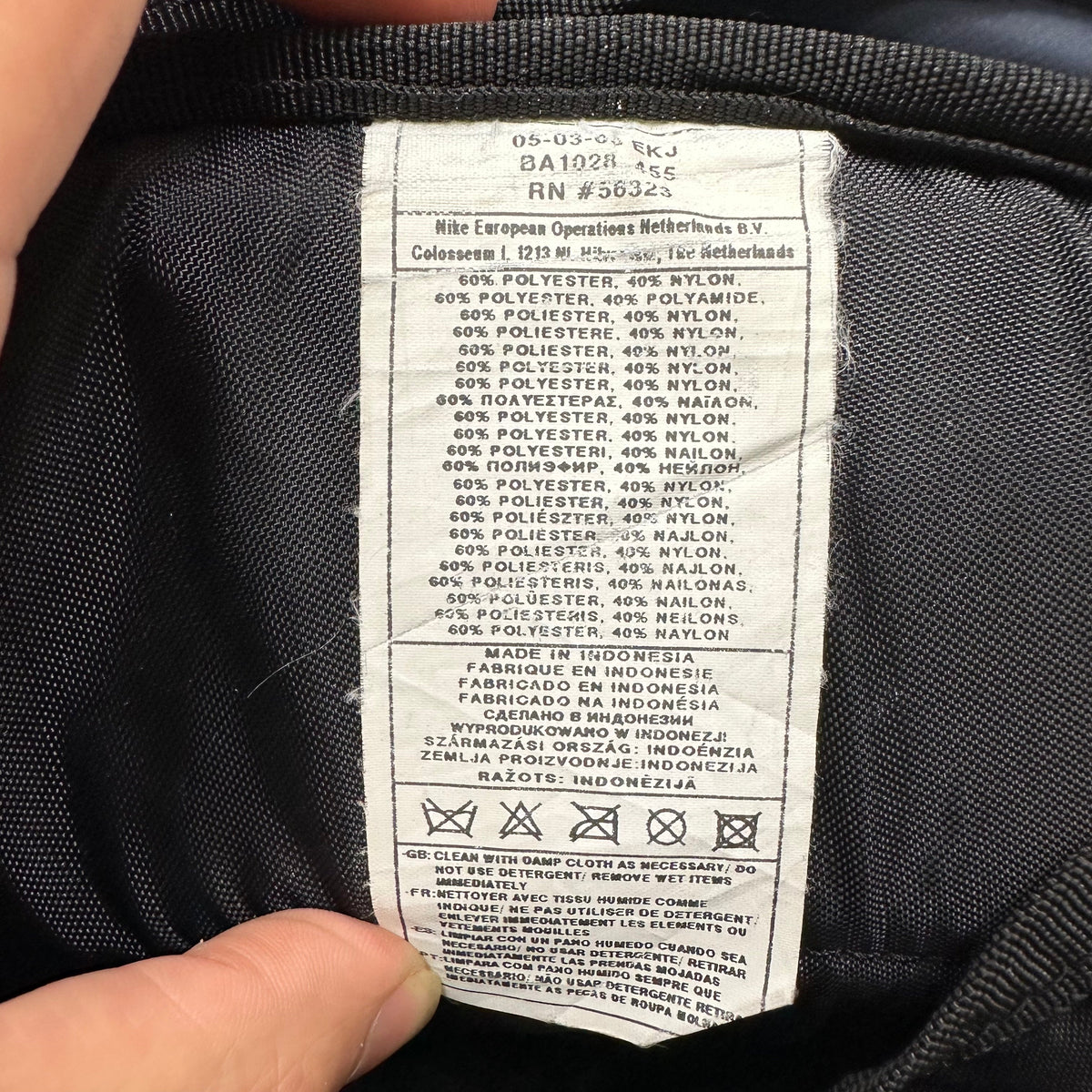 Nike 2003 Walkman Utility Slingbag | O/S, Red