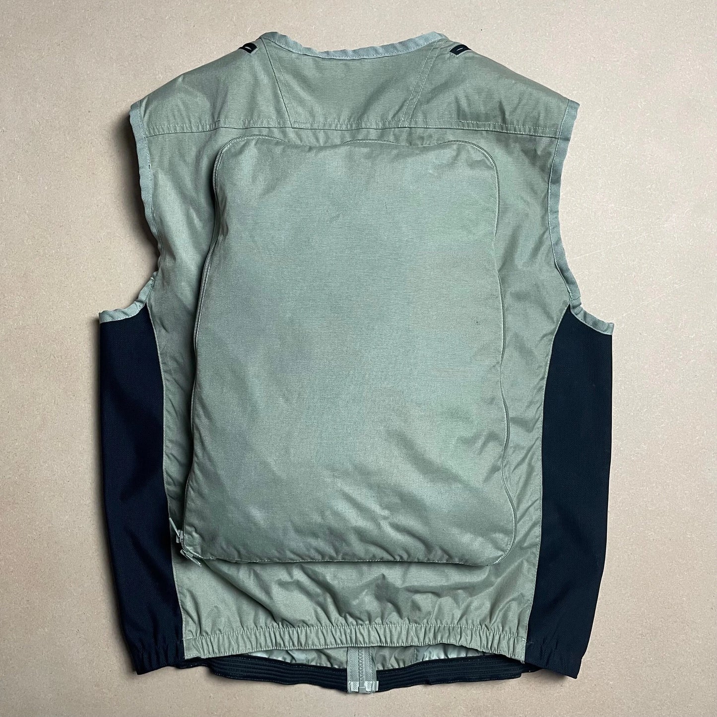 2000 Light Olive Green Massimo Osti x Levi’s ICD x Phillips Software Transformable Vest