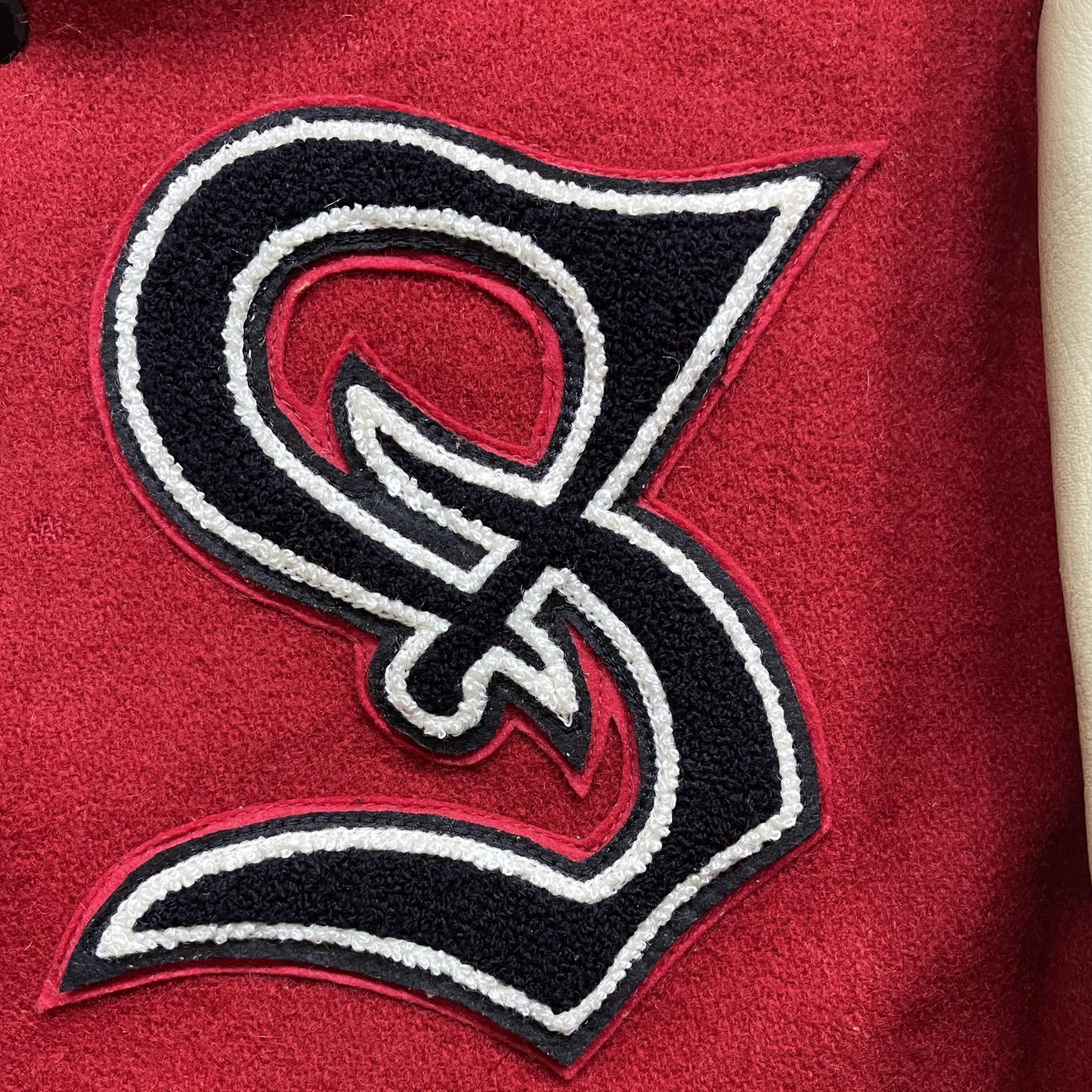 Whitesville 'Super Bee Basketball' Varsity Jacket - L