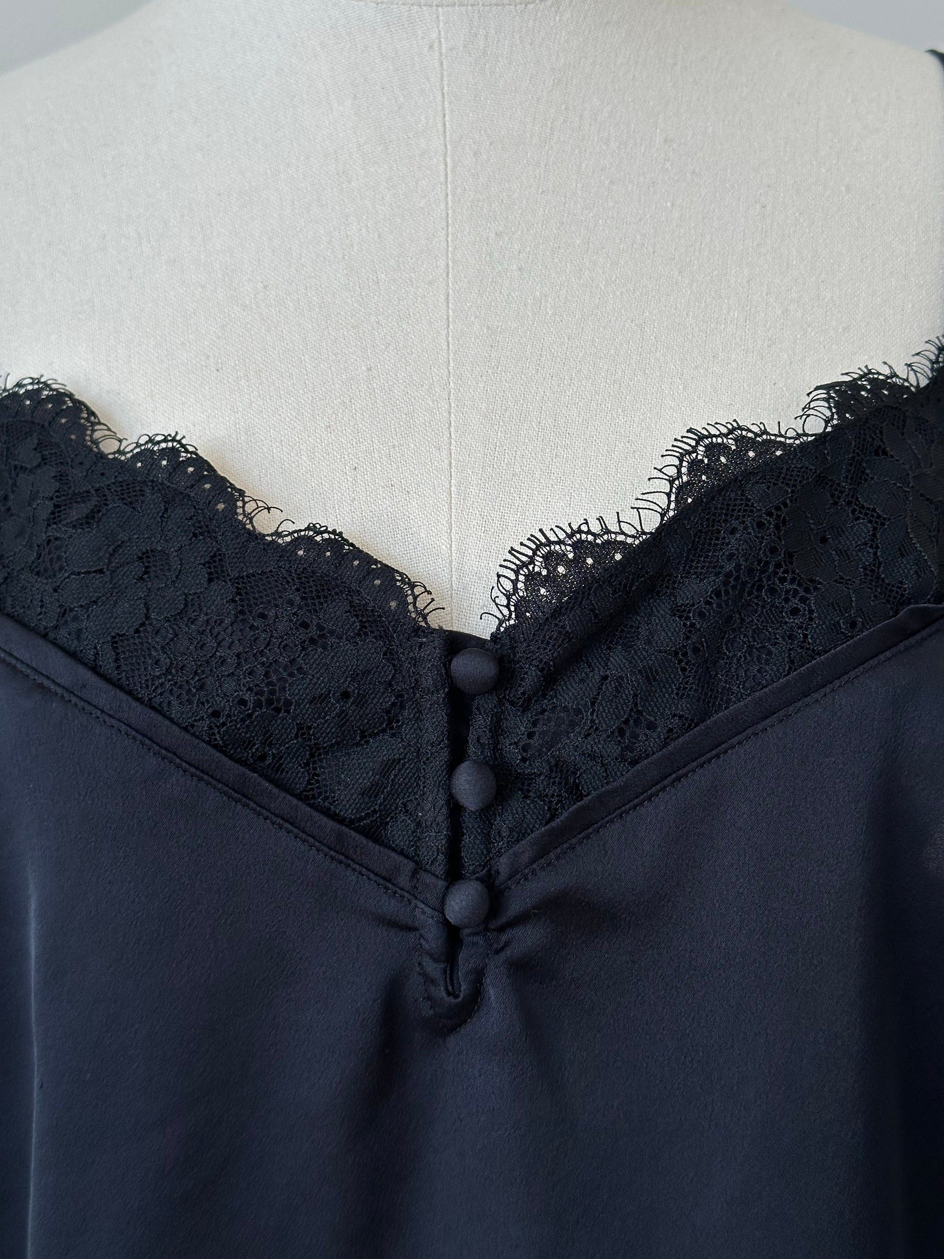 Vintage 2000s Lace Cami Top - M