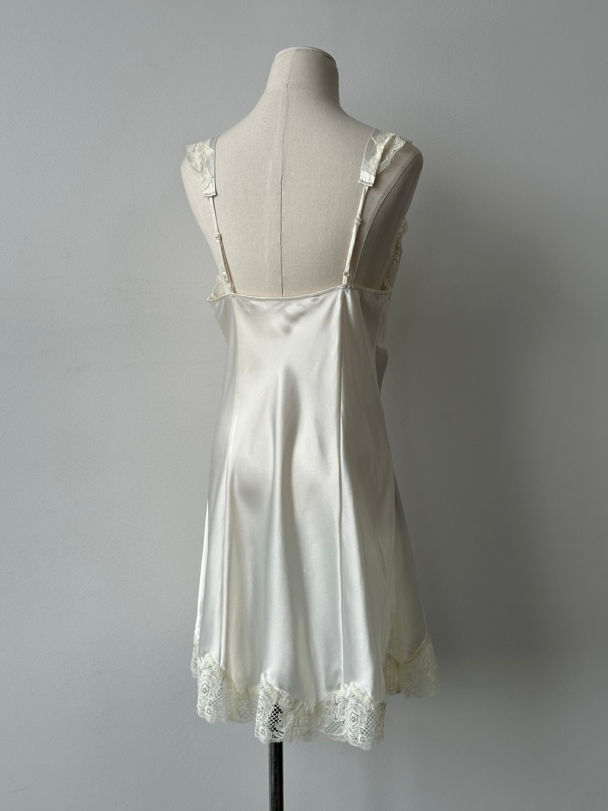 Victoria's Secret 2000s Lace Satin Slip Mini Dress - M