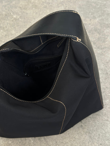 DKNY 2000s Contrast Stitch Shoulder Bag