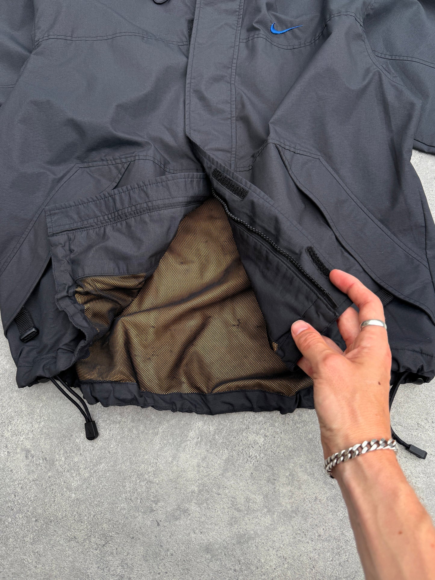 nike acg 1990s lightweight technical waterproof jacket (m) | Default Title, Multicoloured