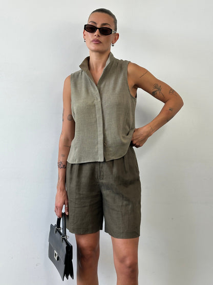 Vintage Pure Linen Relaxed Pleated Shorts - W26