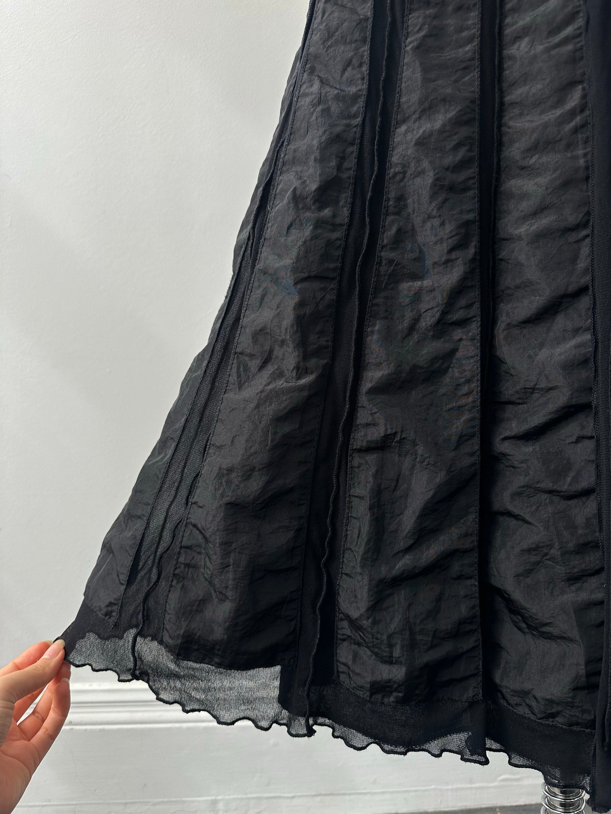 Vintage 1990s Italian satin-paneled midi skirt in W28-32, featuring elegant design and classic style.