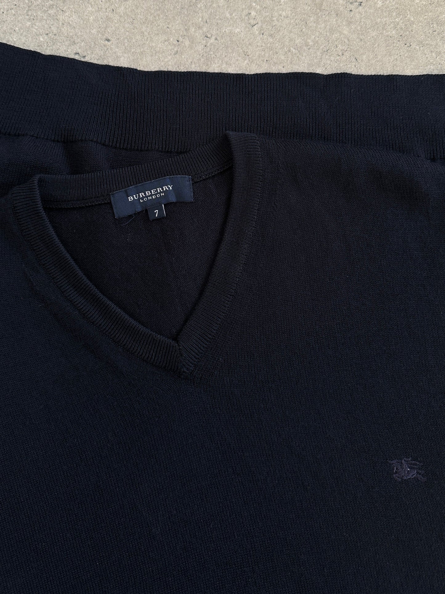 Burberry London 2000s Merino Wool V Neck Knitted Jumper - XL