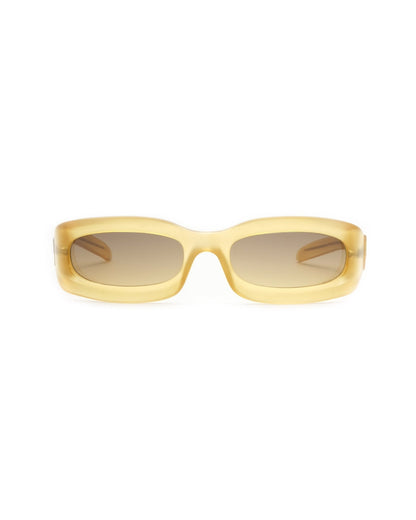 https://cdn.shopify.com/s/files/1/0818/5459/5398/files/1990s-fendi-sunglasses-su140-756078.jpg?v=1745400006