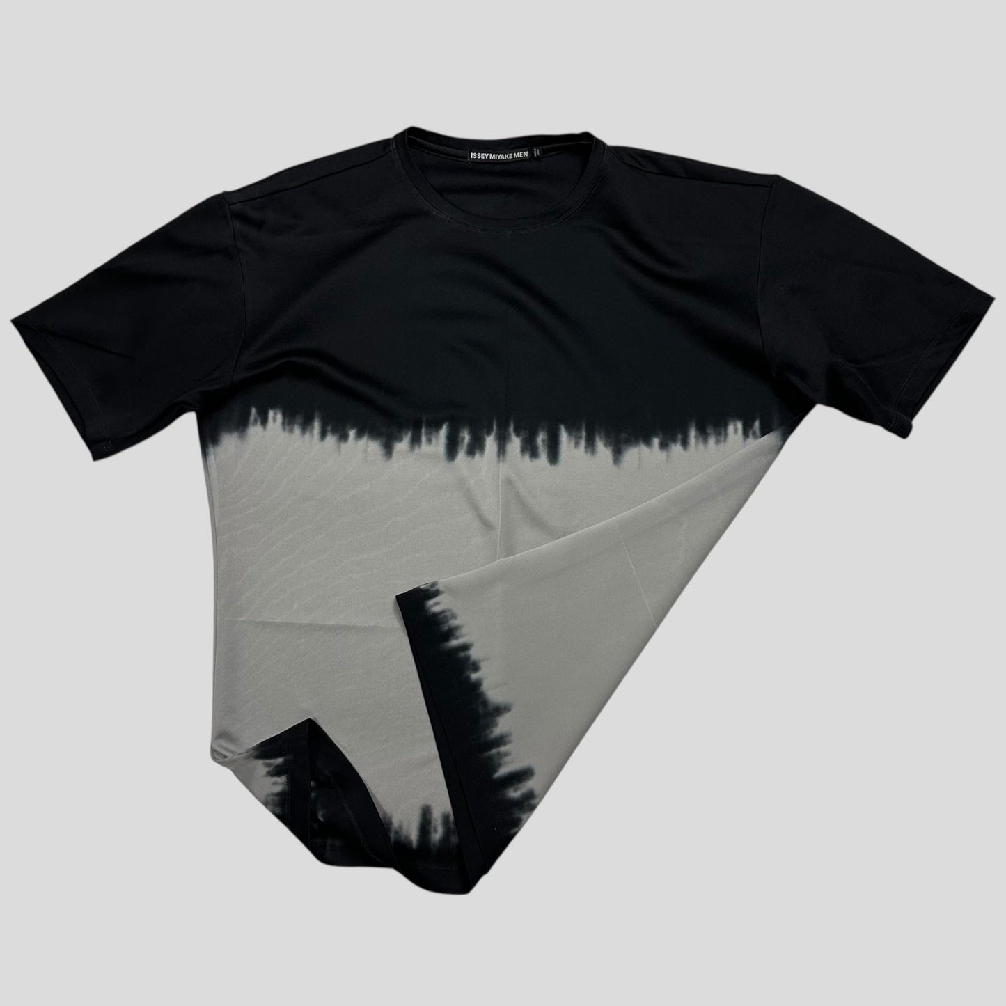 Issey Miyake MEN 2004 Flame Gradient Polyester T-shirt - 4 (L)