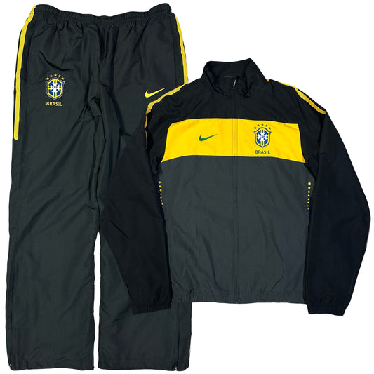 Nike Brazil 2010/11 Tracksuit In Black ( L )