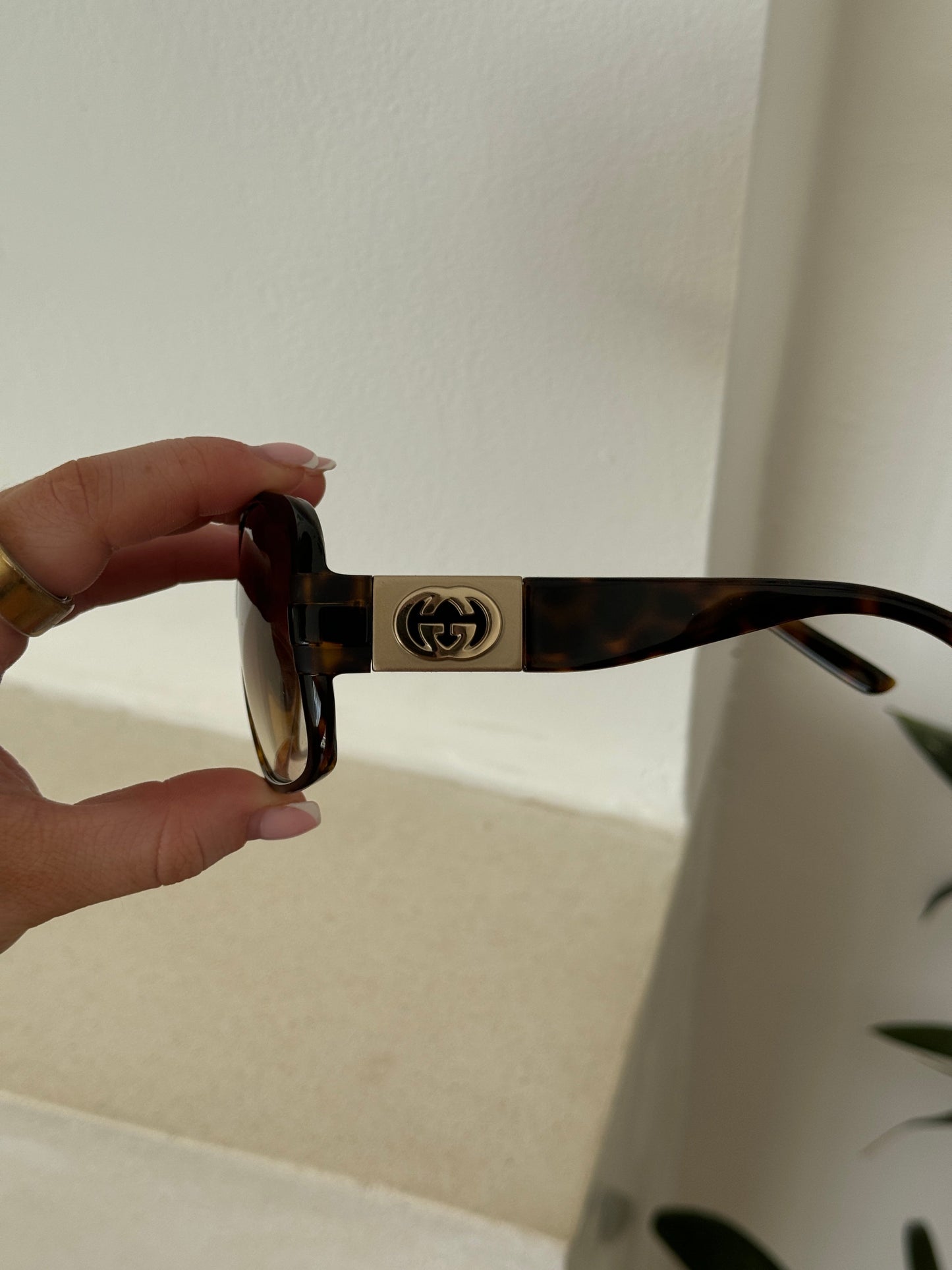 Vintage 2000s Gucci Oversized Sunglasses | O/S, Brown