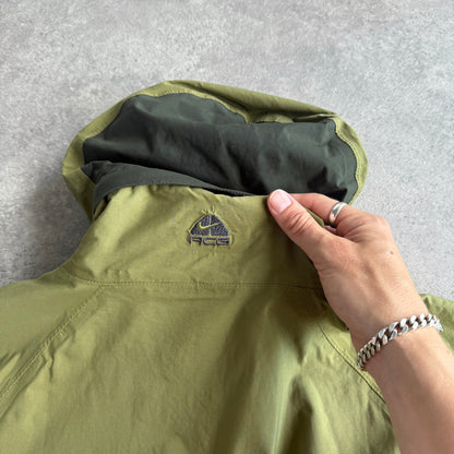 Nike ACG 2000s heavyweight technical waterproof jacket (M)