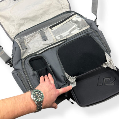 2000's Burton Analog Softshell Messenger Bag | O/S, Grey