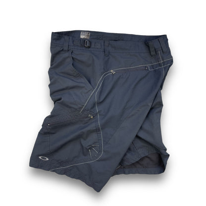 2000's Oakley Contrast Stitch Shorts (36) | Default Title, Navy