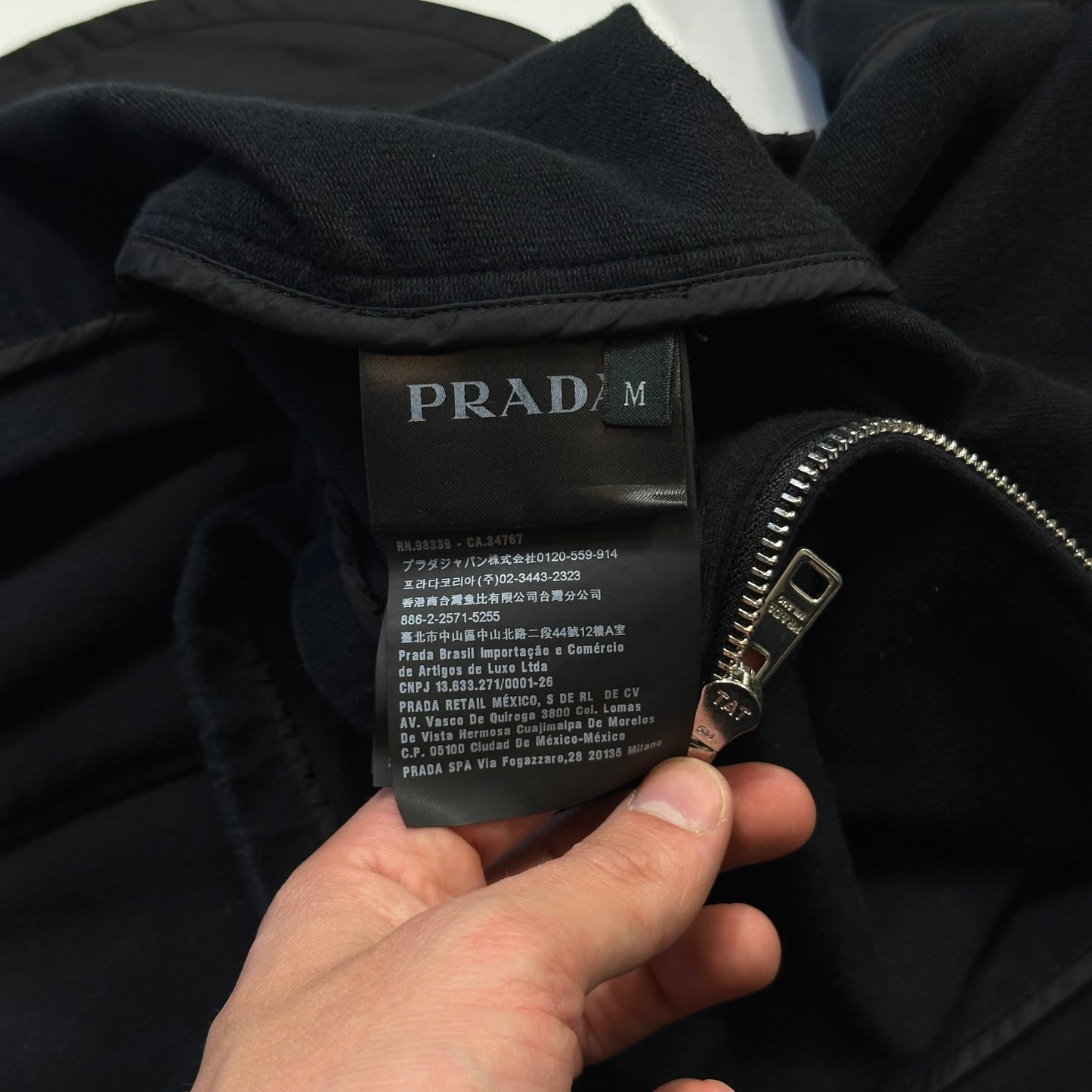 Prada 2017 Red Tab Boxy Cropped Piped Zip-up Hoodie - M | Default Title, Black