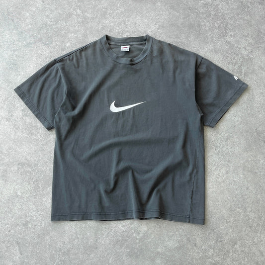 Nike 1990s heavyweight embroidered spellout t-shirt (L)