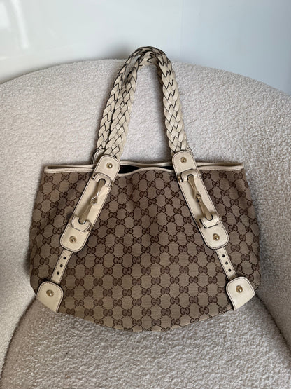 https://cdn.shopify.com/s/files/1/0812/5268/0004/files/1DE7AD18-6241-4030-BA2D-1F91E3B4EAAC.jpg?v=1769428773