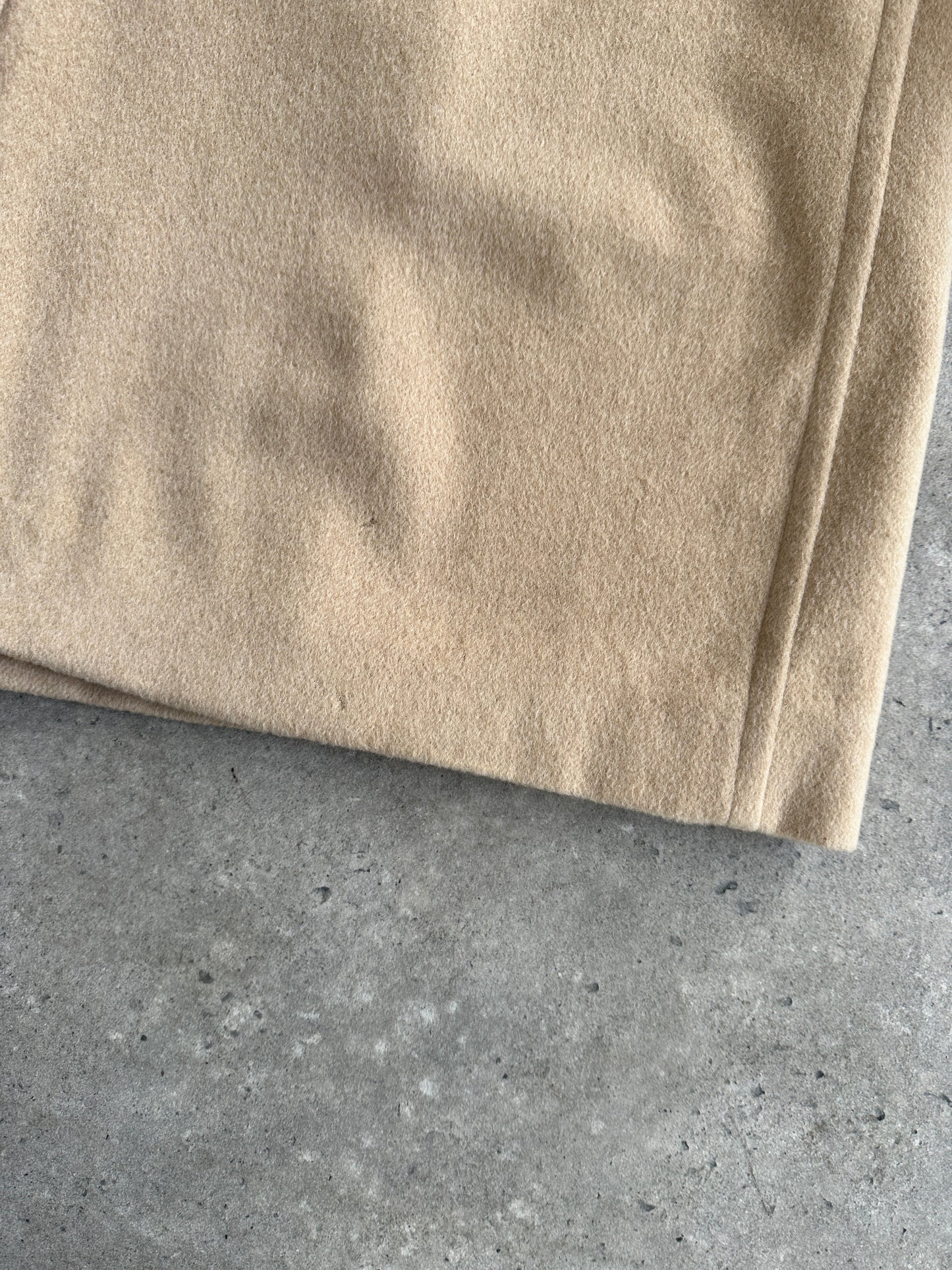 Burberry Pure Cashmere Double Faced Single Breasted Coat - L