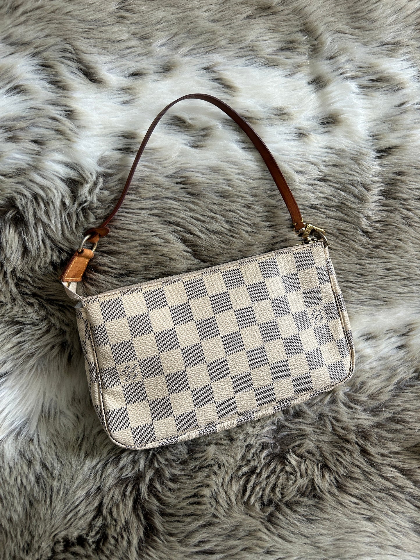 2009 Louis Vuitton Damier Azur Pochette Bag | O/S, Multicoloured