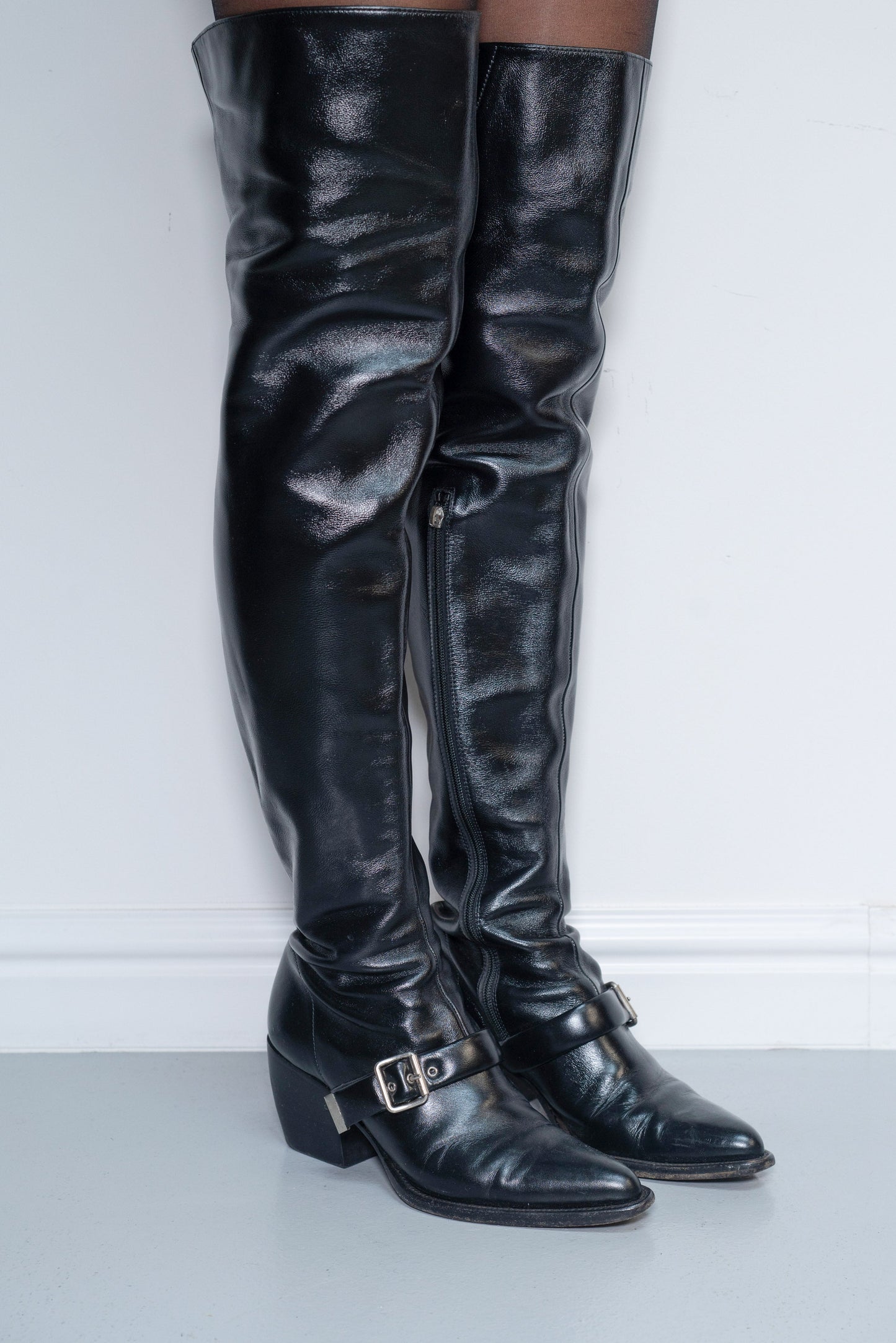CHLOE THIGH HIGH BOOTS (EU 41) | DEFAULT TITLE, Black
